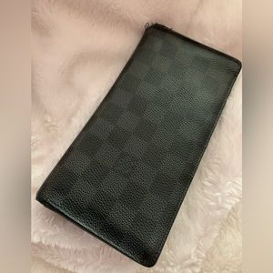 Louis Vuitton Wallet Long Graphite Damier